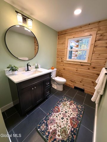 20 N Pine Drive, Nassau, NY 12123