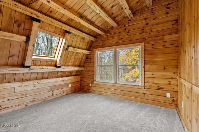 20 N Pine Drive, Nassau, NY 12123