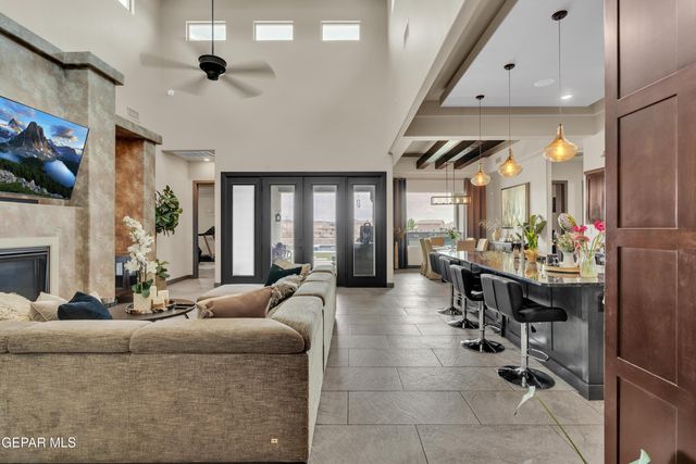 12284 Fresh Water Drive, Horizon City, TX 79928