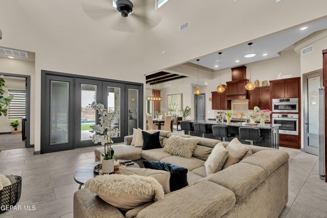 12284 Fresh Water Drive, Horizon City, TX 79928