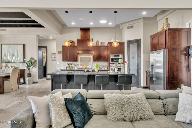 12284 Fresh Water Drive, Horizon City, TX 79928