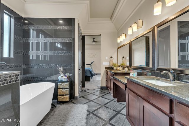 12284 Fresh Water Drive, Horizon City, TX 79928