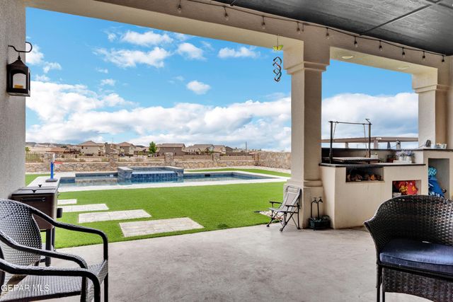 12284 Fresh Water Drive, Horizon City, TX 79928