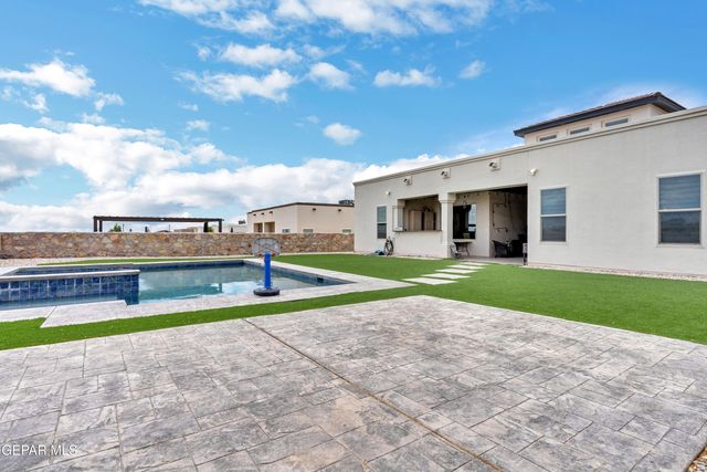 12284 Fresh Water Drive, Horizon City, TX 79928