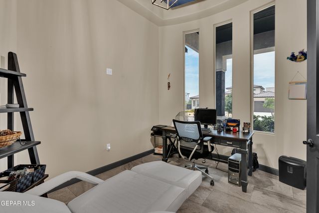 12284 Fresh Water Drive, Horizon City, TX 79928