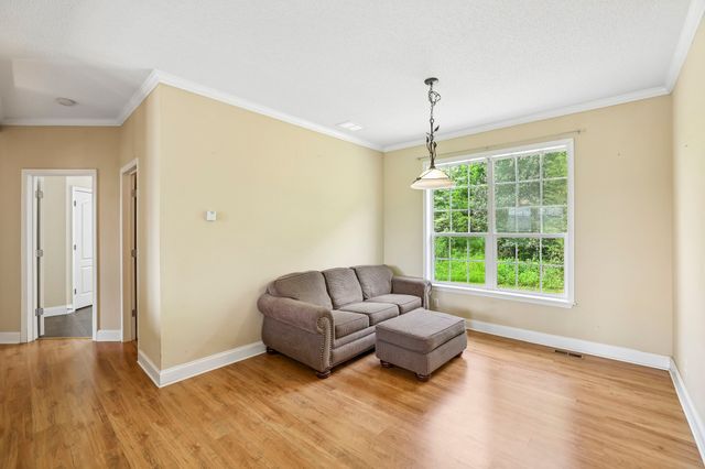 233 Scenic Ln, Auburntown, TN 37016