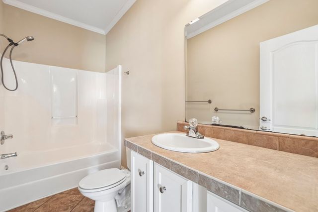 233 Scenic Ln, Auburntown, TN 37016