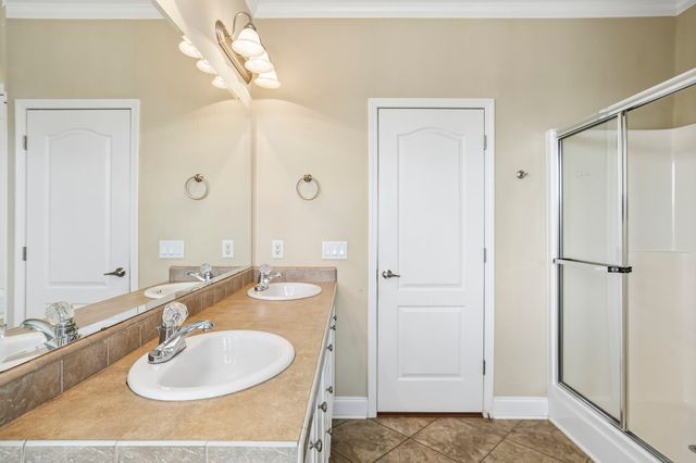 233 Scenic Ln, Auburntown, TN 37016
