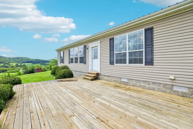 233 Scenic Ln, Auburntown, TN 37016