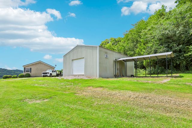 233 Scenic Ln, Auburntown, TN 37016