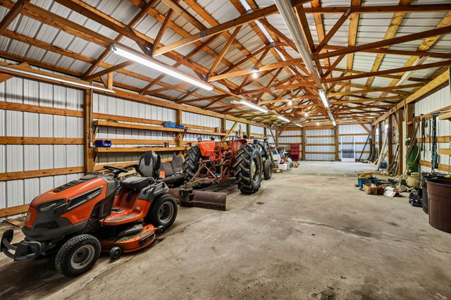 233 Scenic Ln, Auburntown, TN 37016