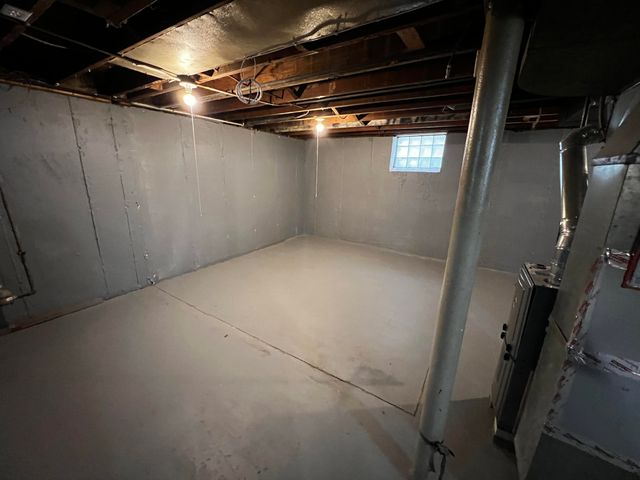 5439 Birch Avenue, Hammond, IN 46320