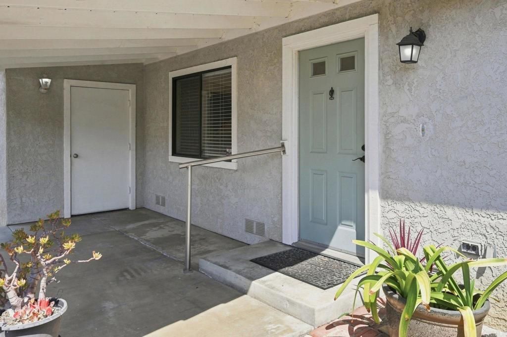 2010 W San Marcos Boulevard 27, San Marcos, CA 92078 — photo 5