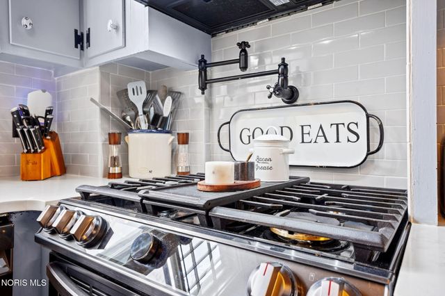 1041 S Main Street, Findlay, OH 45840