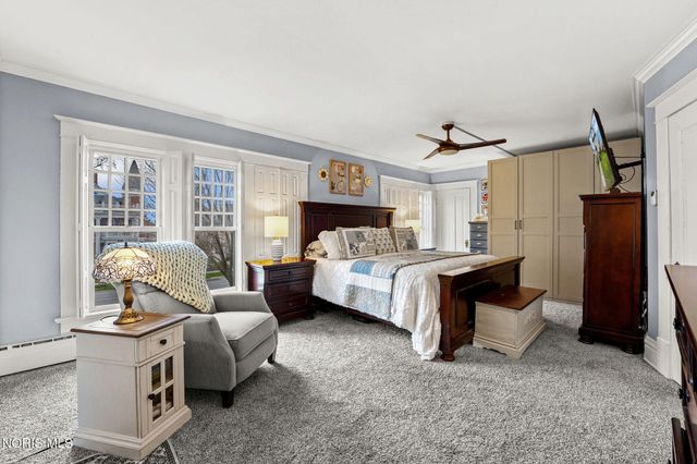 1041 S Main Street, Findlay, OH 45840