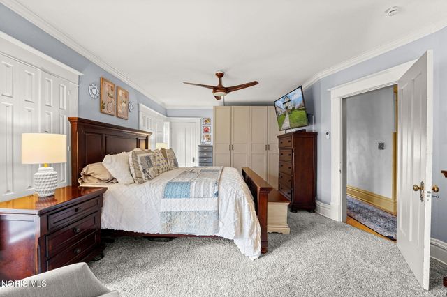 1041 S Main Street, Findlay, OH 45840