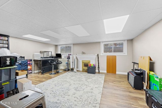 1041 S Main Street, Findlay, OH 45840