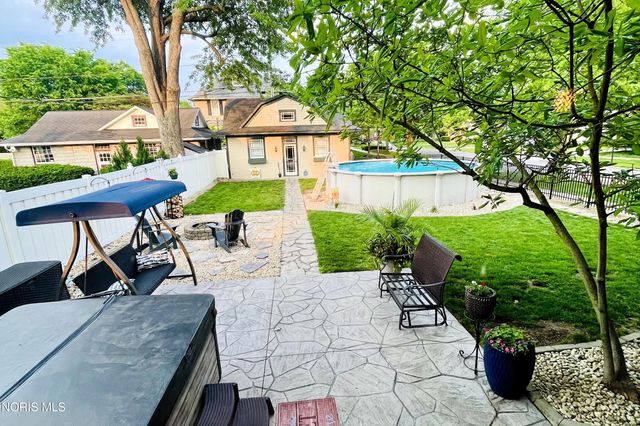 1041 S Main Street, Findlay, OH 45840