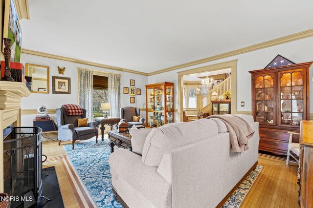 1041 S Main Street, Findlay, OH 45840