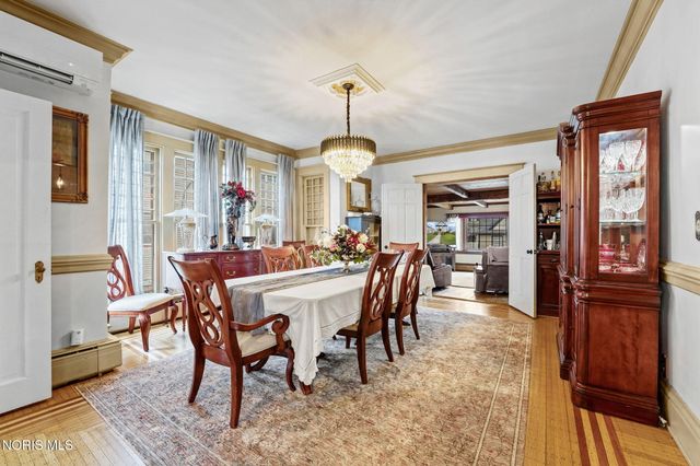 1041 S Main Street, Findlay, OH 45840