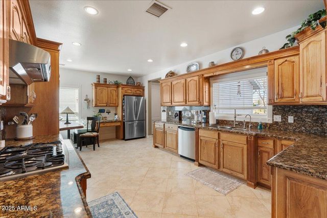 327 E QUARTERHORSE Lane E, Camp Verde, AZ 86322