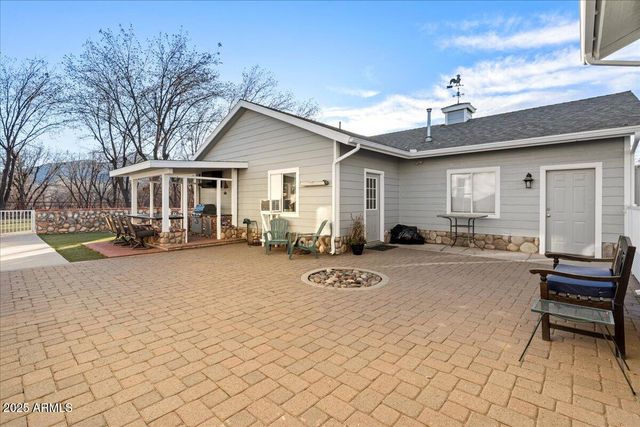 327 E QUARTERHORSE Lane E, Camp Verde, AZ 86322