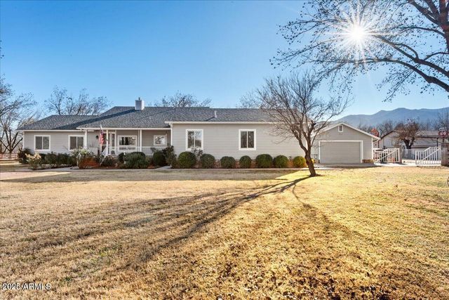327 E QUARTERHORSE Lane E, Camp Verde, AZ 86322