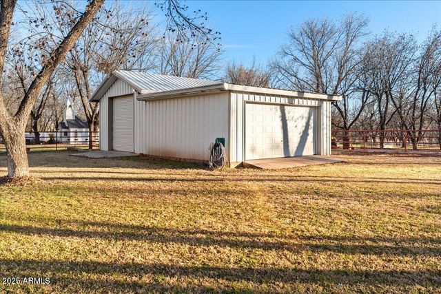 327 E QUARTERHORSE Lane E, Camp Verde, AZ 86322
