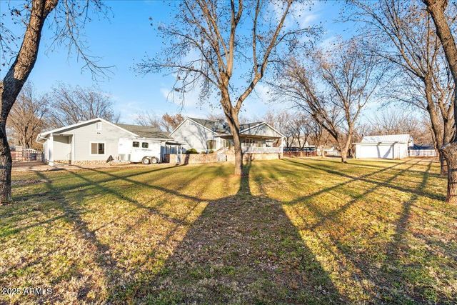 327 E QUARTERHORSE Lane E, Camp Verde, AZ 86322