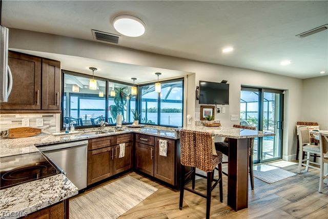 11599 Island AVE, Matlacha, FL 33993