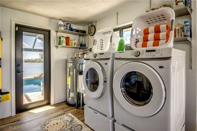 11599 Island AVE, Matlacha, FL 33993