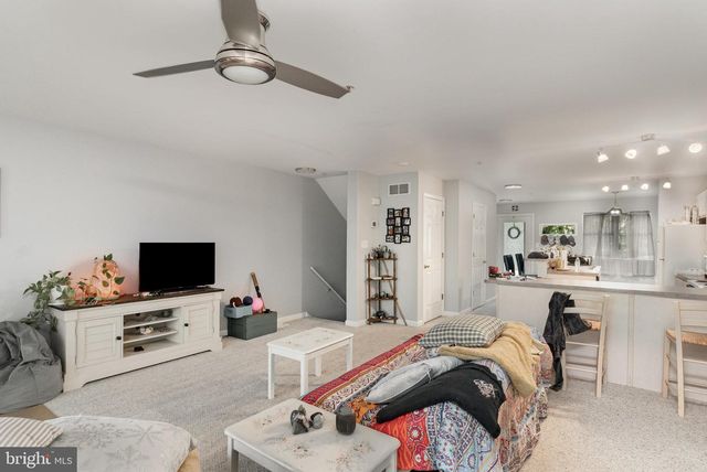 73 ISLE, North East, MD 21901