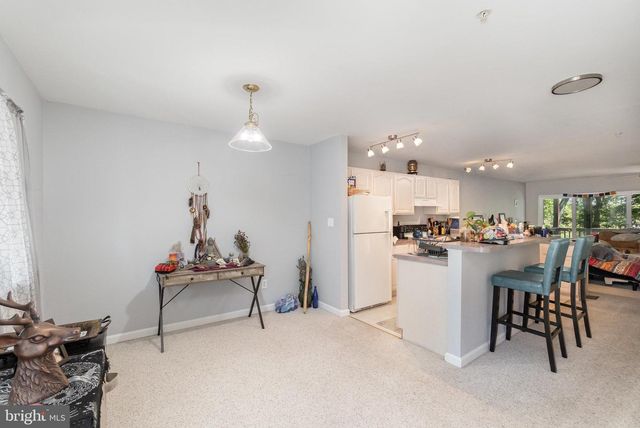 73 ISLE, North East, MD 21901