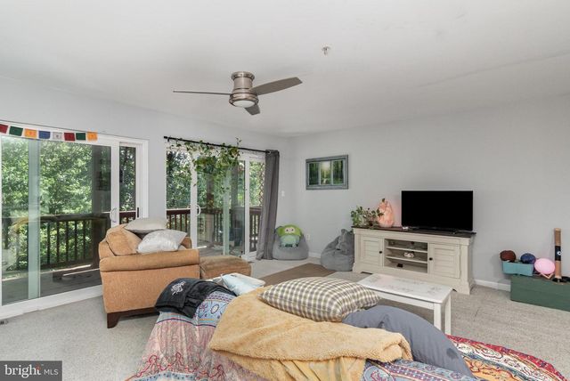 73 ISLE, North East, MD 21901