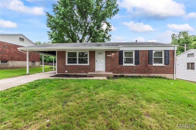 1525 Keelen Drive, Dellwood, MO 63136