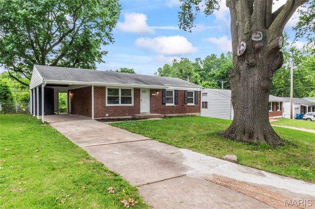 1525 Keelen Drive, Dellwood, MO 63136