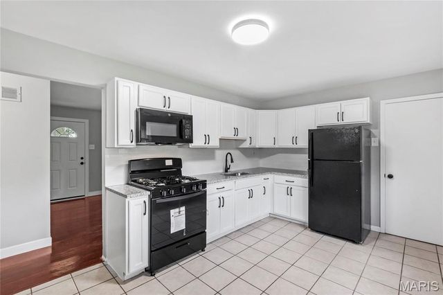 1525 Keelen Drive, Dellwood, MO 63136