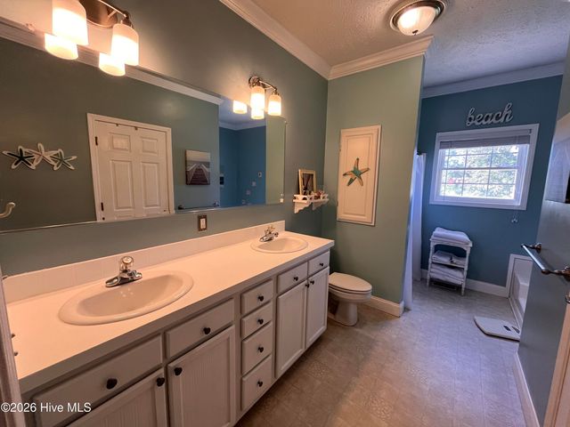 1977 Styrons Landing Road SW, Supply, NC 28462