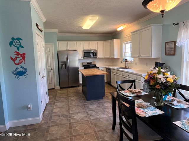1977 Styrons Landing Road SW, Supply, NC 28462