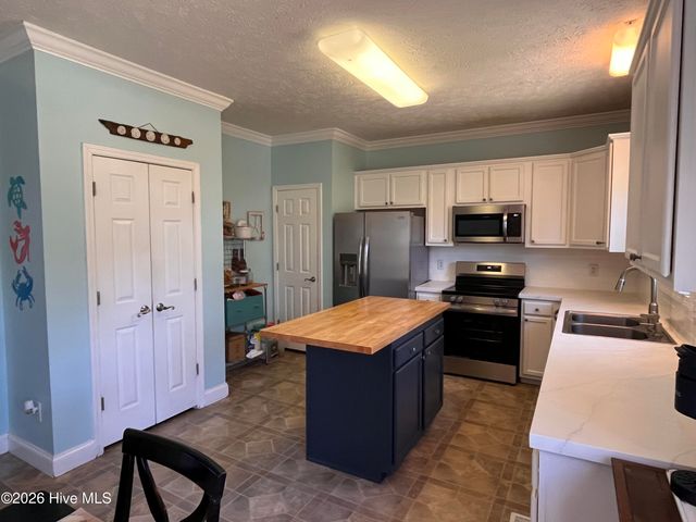 1977 Styrons Landing Road SW, Supply, NC 28462