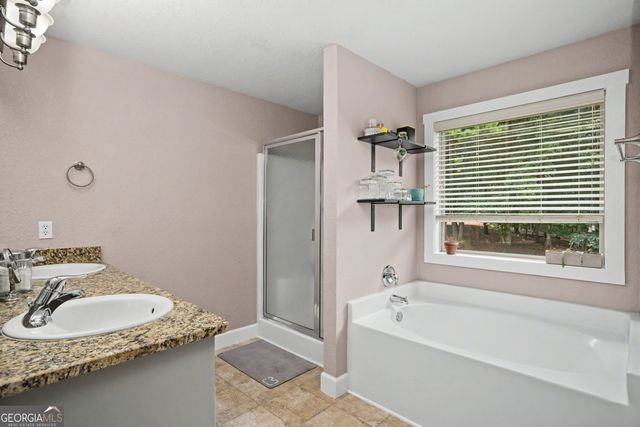 126 Copper Creek Drive, Lagrange, GA 30240