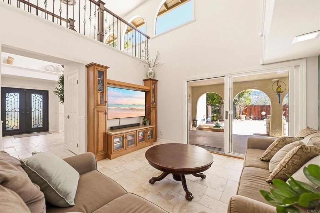Image 10 of property listing at 1865 Highgrove Drive, Escondido, CA 92027