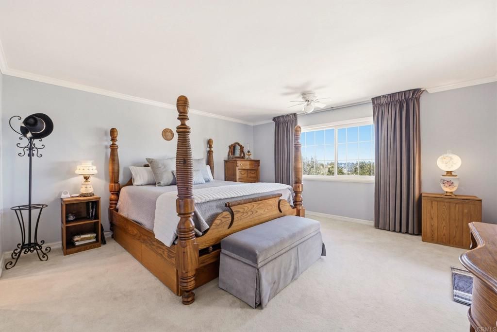 Image 12 of property listing at 1865 Highgrove Drive, Escondido, CA 92027