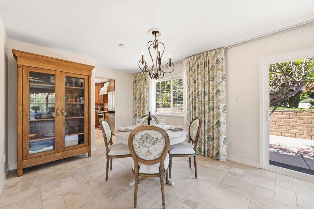 Image 9 of property listing at 1865 Highgrove Drive, Escondido, CA 92027