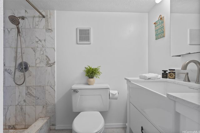 4145 Akulikuli Terrace, Honolulu, HI 96816
