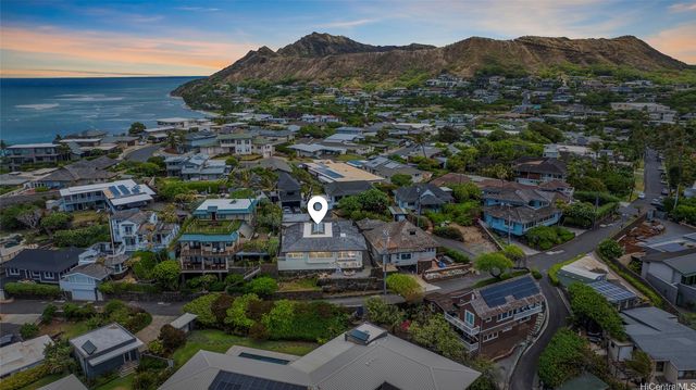 4145 Akulikuli Terrace, Honolulu, HI 96816
