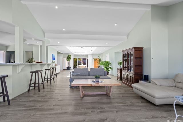 4145 Akulikuli Terrace, Honolulu, HI 96816