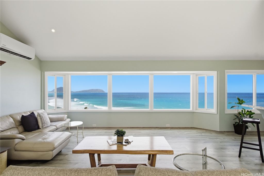 4145 Akulikuli Terrace, Honolulu, HI 96816