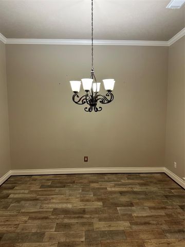 5202 Valley View Dr Drive, La Porte, TX 77571