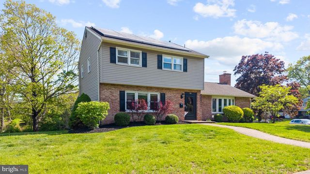 12 MAGNOLIA CT, Douglassville, PA 19518